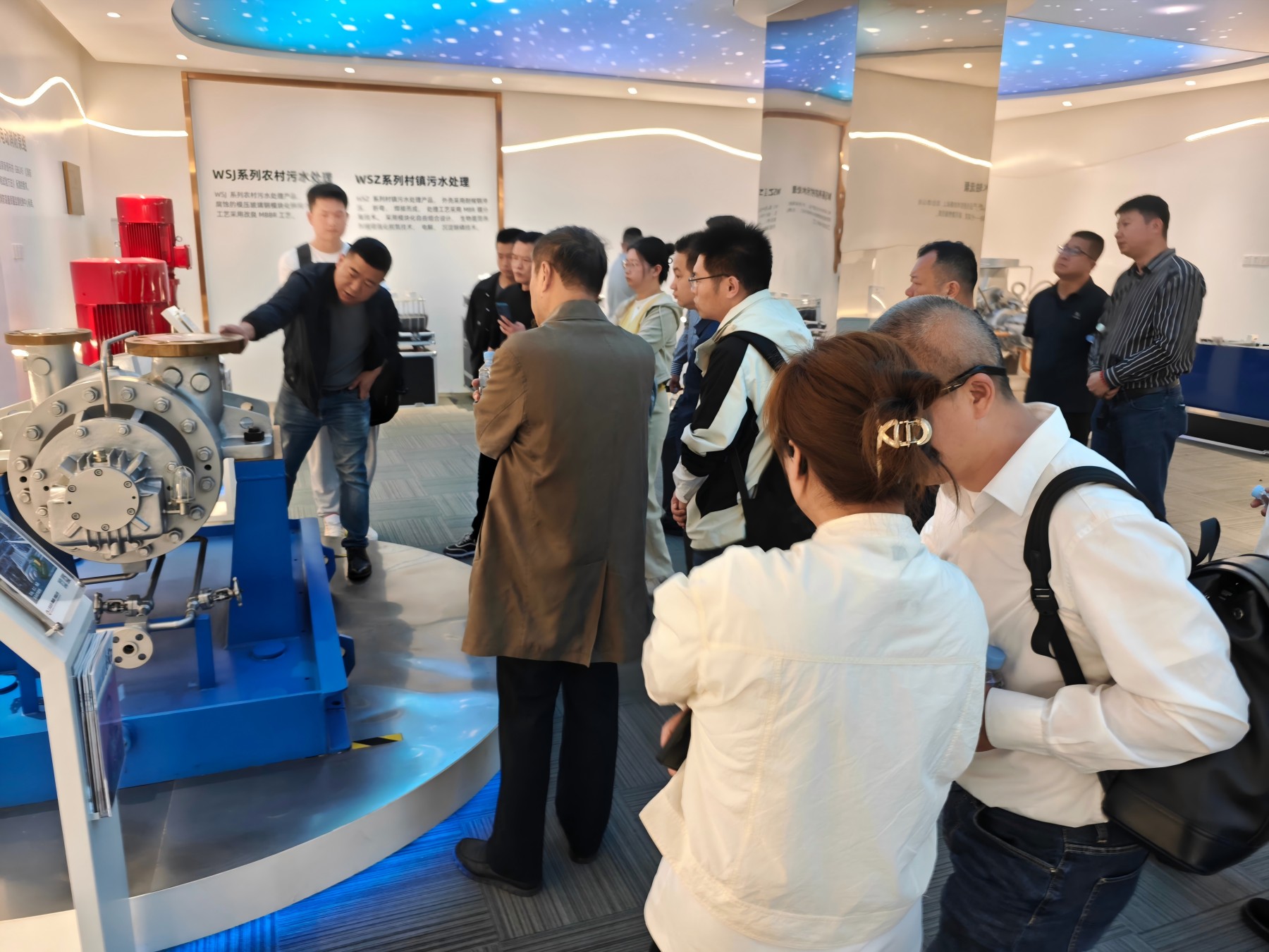 【世環(huán)通企業(yè)游學(xué)】走進(jìn)連成泵業(yè)集團(tuán)，解碼創(chuàng)新科技×綠色智造雙引擎-